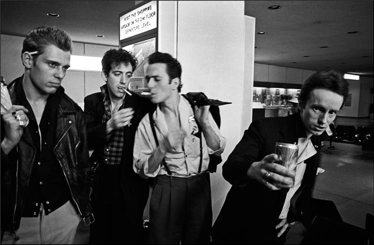 The Clash, JFK Airport, 1981 - LA MAISON REBELLE